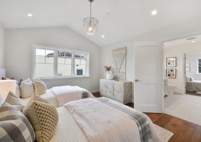 1464 Balboa Ave