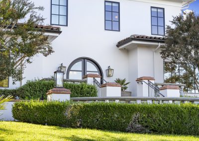 451 El Arroyo
