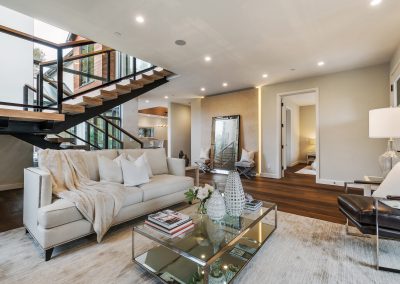 705 Walnut