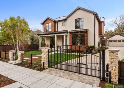705 Walnut