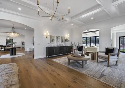 451 El Arroyo