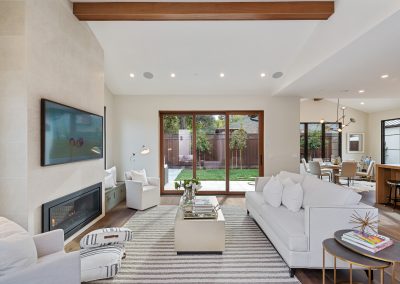 705 Walnut