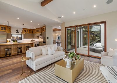 705 Walnut