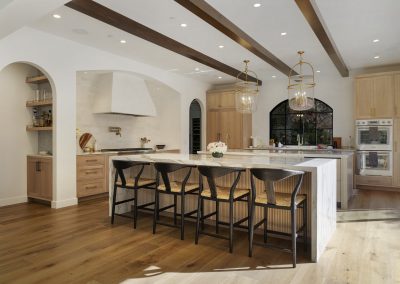 451 El Arroyo