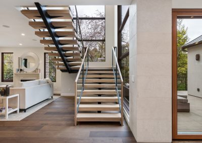 705 Walnut