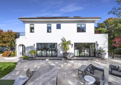 451 El Arroyo