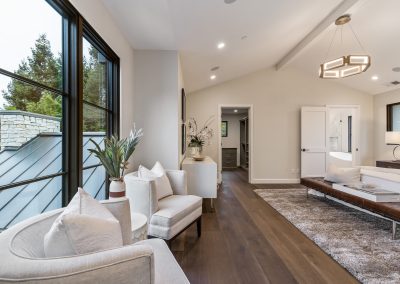 705 Walnut