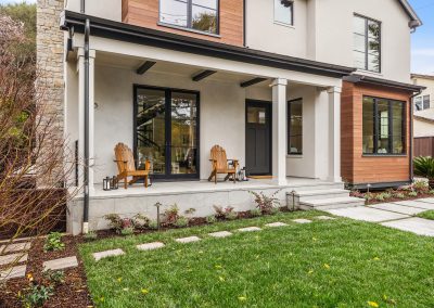 705 Walnut