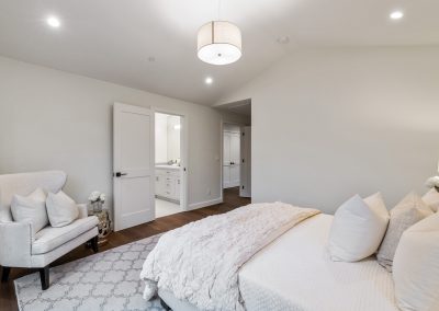 705 Walnut