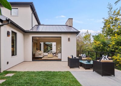 705 Walnut