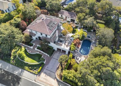 451 El Arroyo